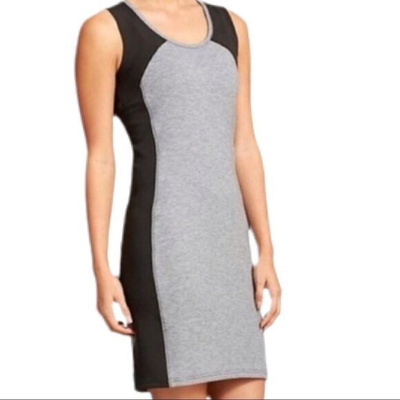 Athleta Fuse Color Block Dress. Size XS. Great Condition!! - Picture 1 of 12